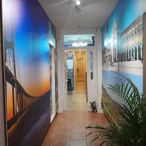  Хостел Amor Lisboa Hostel
