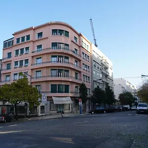 Avenida Cozy Lisbona