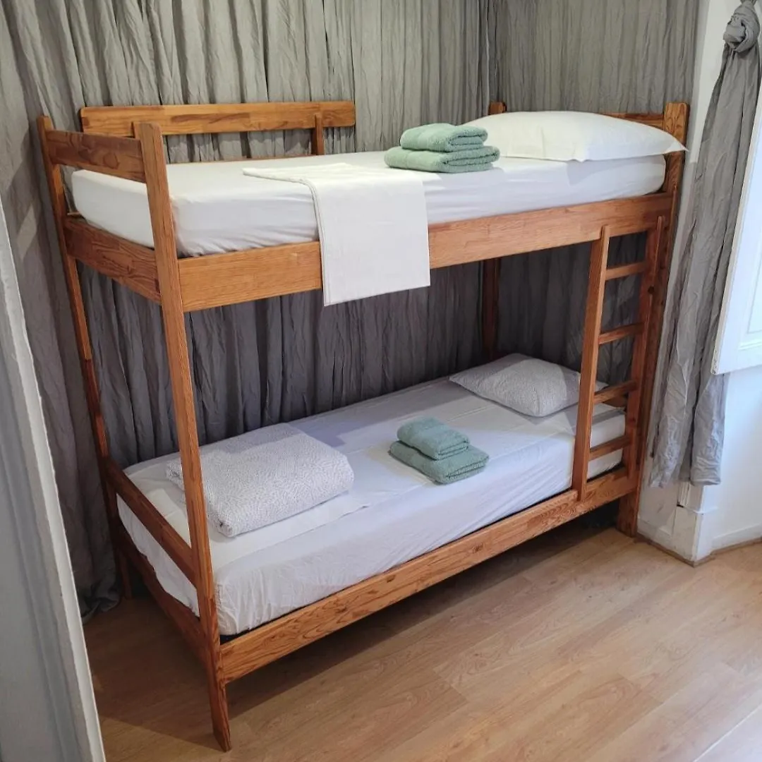 Yes Lisbon Bankbad Apartment