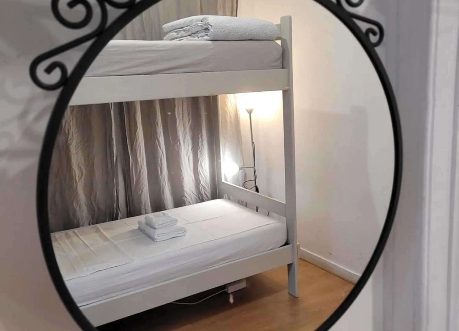 Homestay Yes Lisbon Bankbad Apartment
